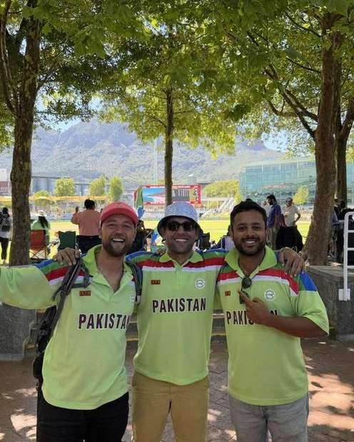 Pakistan supporters at Newlands